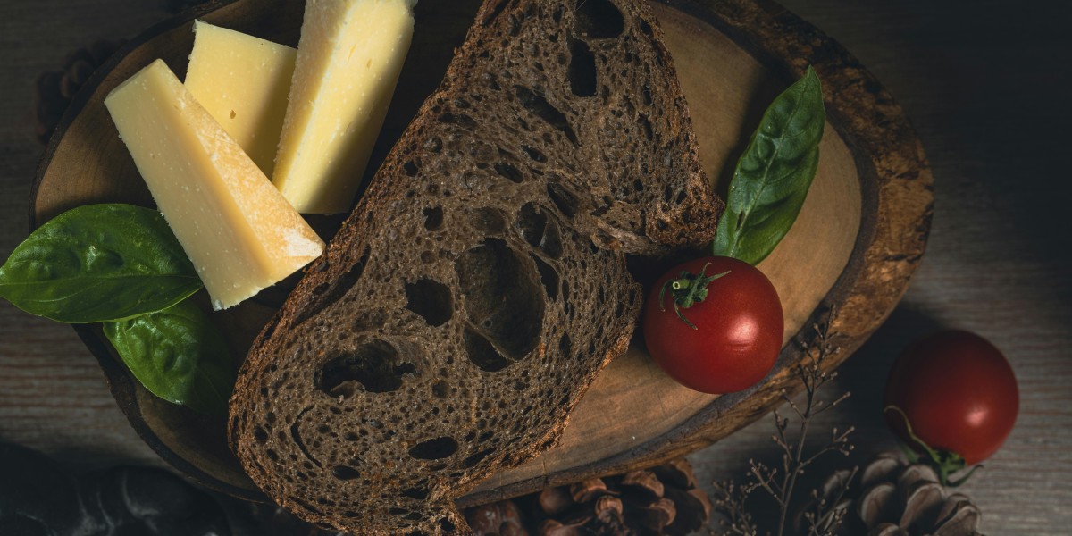 7 Foods That Can Ease Your Period Symptoms